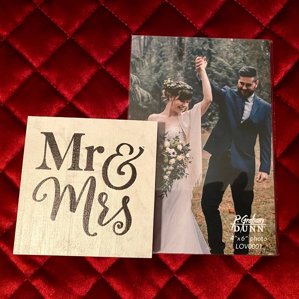 Bridal photograph frame
